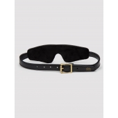 Черная плотная маска на глаза Bound to You Faux Leather Blindfold - Fifty Shades of Grey - купить с доставкой в Новом Уренгое