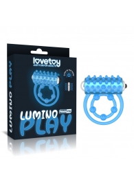 Голубое, светящееся в темноте виброкольцо Lumino Play Vibrating Penis Ring - Lovetoy - в Новом Уренгое купить с доставкой