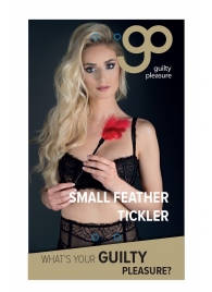 Пластиковая метелочка с красными пёрышками Small Feather Tickler - 32 см. - Blush Novelties - купить с доставкой в Новом Уренгое