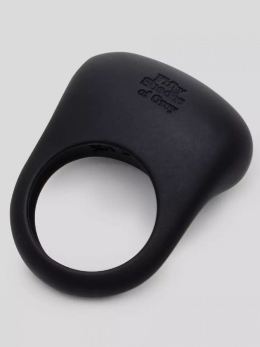 Черное эрекционное виброкольцо Sensation Rechargeable Vibrating Love Ring - Fifty Shades of Grey - в Новом Уренгое купить с доставкой